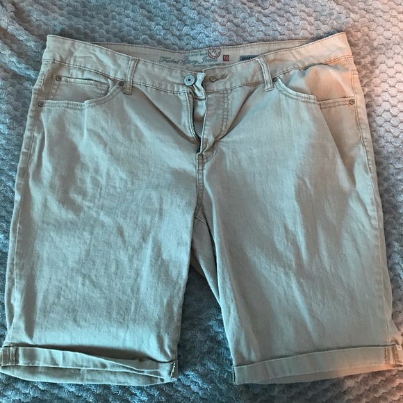 faded glory shorts - Picture 1 of 2